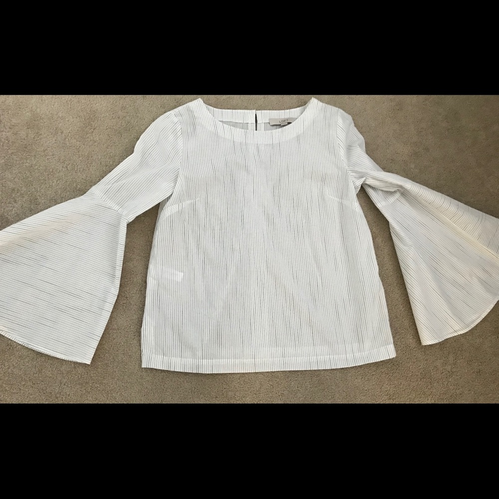 LOFT Blouse w delicate stripes. Size S
